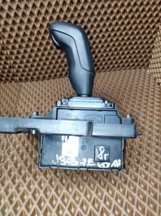 J9C37E453AA,J9C2714 Кулиса Jaguar E-PACE Арт 100266, вид 4