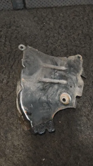 045109147 Защита ремня ГРМ (кожух) Volkswagen Sharan 1 restailing Арт 96729411, вид 1