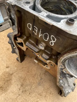 LF,LF015717 Блок цилиндров Mazda 5 1 Арт 121EBL, вид 2