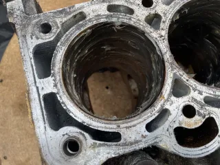 LF,LF015717 Блок цилиндров Mazda 5 1 Арт 121EBL, вид 3