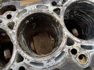 LF,LF015717 Блок цилиндров Mazda 5 1 Арт 121EBL, вид 4