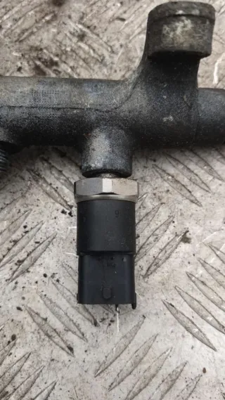 0445214025 Датчик давления топлива Opel Movano 1 2.2л Арт 92516254, вид 4