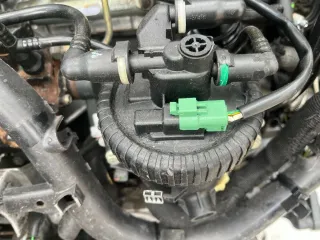 9642105180B, 9638780280C Корпус топливного фильтра Peugeot 406 Арт 96730249, вид 3