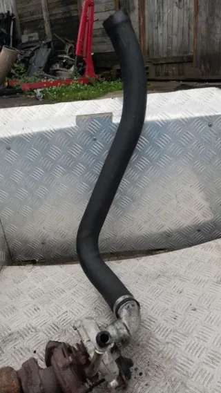  Патрубок интеркулера Opel Movano 1 Арт 96730475