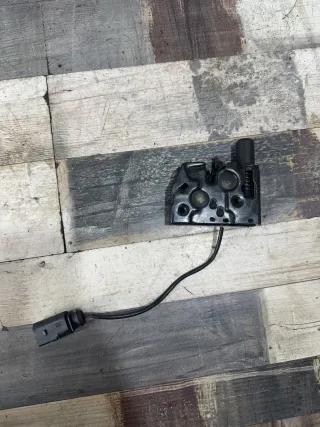 4G0823509C,4G0823509D Замок капота Audi A7 1 (S7,RS7) Арт 96730488