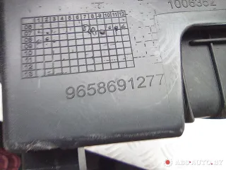 9658691277 Рамка (накладка) рычага КПП Peugeot 308 1 Арт A29203, вид 5