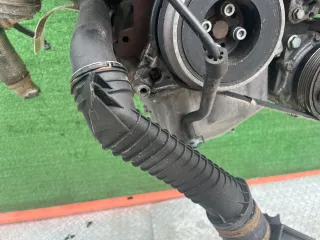 1J0145762T Патрубок интеркулера Volkswagen Golf 4 Арт 96734674, вид 1