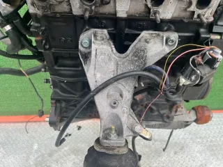 8E0199308D Кронштейн двигателя Volkswagen Passat B5 Арт 96734839, вид 1