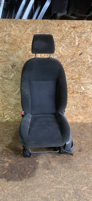  Сиденье переднее левое Ford C-max 1 Арт 98716, вид 1