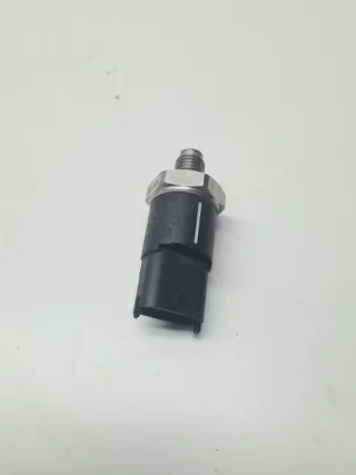 0281002475,28409004980 Датчик давления топлива BMW 5 E39 Арт 18307, вид 2
