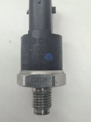 0281002475,28409004980 Датчик давления топлива BMW 5 E39 Арт 18307, вид 4