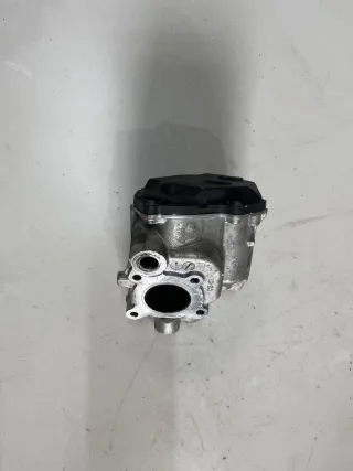 A6511400860 Клапан EGR Mercedes C W205 Арт 96764076, вид 2