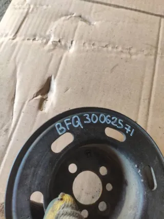 06A105255F Шкив коленвала Volkswagen Golf 5 Арт 96764376, вид 4