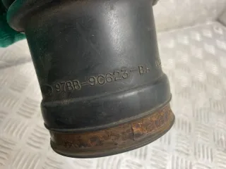 Патрубок воздушного фильтра Ford Mondeo 2 1997г. 97BB9C623BA - Фото 4