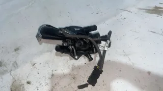 9808647080, 9804315380 Корпус термостата Peugeot 5008 Арт 96765294, вид 1