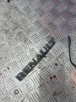  Эмблема Renault Logan 1 Арт 94973303, вид 1
