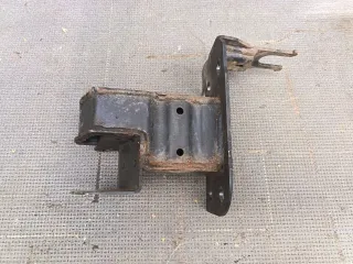 4L0807133A Кронштейн усилителя бампера переднего (домик) Audi Q7 4L Арт 96765726, вид 5