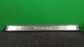 A2116801335 Накладка на порог внутренняя передняя левая Mercedes E W211 Арт 96766018, вид 1