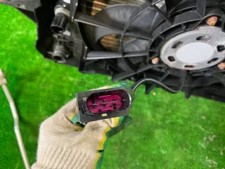 6J0805588 Панель передняя (телевизор) Seat Ibiza 4 Арт 170640, вид 6