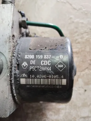 8200159837D Блок АБС (ABS) Renault Laguna 2 Арт D45, вид 3