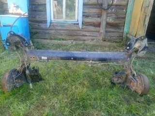 555117070R Балка подвески задняя Dacia Dokker Арт M6_1