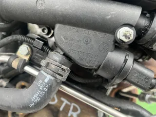 038121132D Фланец (тройник) системы охлаждения Volkswagen Passat B6 Арт 96867034, вид 2