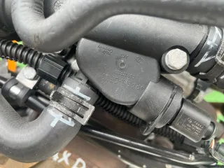 038121133 Корпус термостата Volkswagen Golf 4 Арт 96867413, вид 2