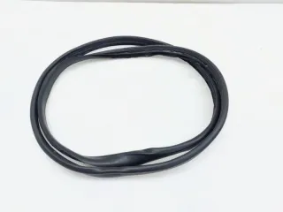 A4477410580 Уплотнитель стекла двери Mercedes CLA c117 Арт ST263346