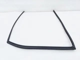 6814233110, 68142-33110 Уплотнитель стекла двери Toyota Camry XV50 Арт ST263529, вид 5