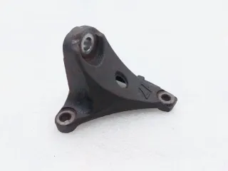 1231136020 Кронштейн опоры двигателя Toyota Camry XV50 Арт ST264140, вид 2