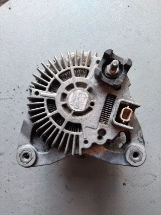 231000024R Генератор Renault Scenic 3 Арт 96874692
