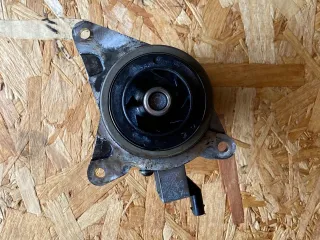 010025803RT Насос антифриза (помпа) Land Rover Discovery 5 Арт 96875372, вид 3
