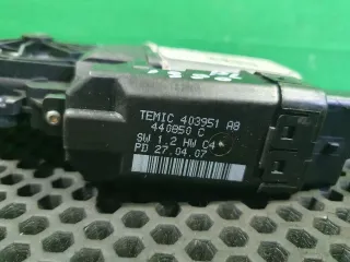 402055D, 403951A8, 440850C Моторчик стеклоподъемника передний левый Kia Optima 2 Арт 96875521, вид 3
