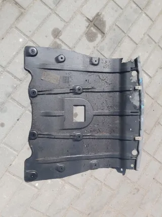 51757424879 Защита (пыльник) двигателя BMW X5 G05  Арт 96875624, вид 1