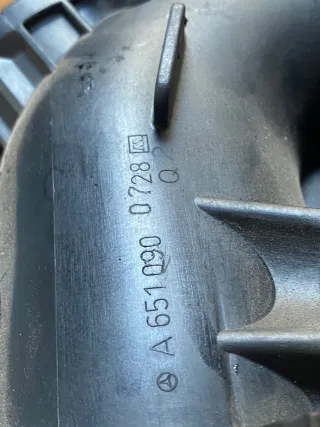 A0101537228, A6510900728 Патрубок впускного коллектора Mercedes C W205 Арт 96878332, вид 3