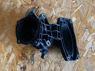 A0101537228, A6510900728 Патрубок впускного коллектора Mercedes C W205 Арт 96878332, вид 2