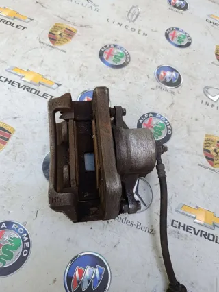  Суппорт передний правый Buick Encore restailing Арт G053-72-2, вид 3