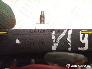 9636079380,9656611280,9645040780,9645040880,650245101,650430001,91519406 Блок предохранителей Peugeot 206 1 Арт A29294_12, вид 4