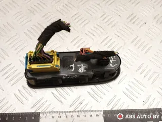 96599975,30170121 Блок управления стеклоподъемниками Citroen C5 2 Арт A29284_1, вид 3