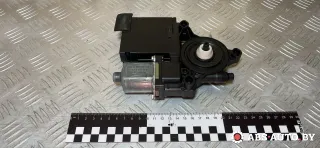 3C0959702,3C1837462L моторчик стеклоподъемника передний правый Volkswagen Passat B6 Арт 75150099, вид 1
