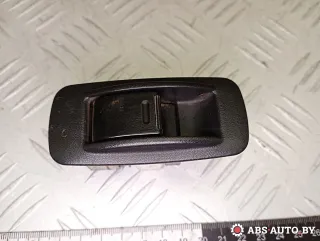  Кнопка стеклоподъемника заднего правого Toyota Rav 4 2 Арт A29153_1, вид 1