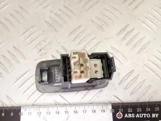  Кнопка стеклоподъемника заднего правого Toyota Rav 4 2 Арт A29036, вид 4