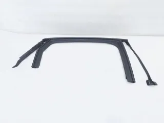 823304696R Уплотнитель стекла двери Renault Arkana Арт ST264503, вид 1