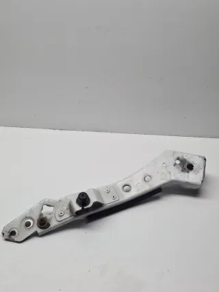 6251306E Кронштейн крепления крыла переднего левого Renault Megane 3 Арт 18049, вид 1
