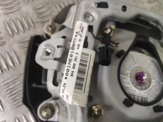 8P0880201D Подушка безопасности водителя Audi A6 C5 (S6,RS6) Арт 96911694, вид 3