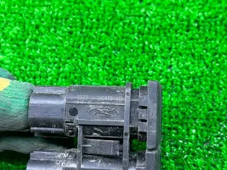 1S7T2C418AB Кнопка открытия багажника Ford Mondeo 3 Арт 170763, вид 7