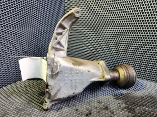  7M0199207B, 97VW6061AB Кронштейн полуоси Seat Alhambra 1 Арт 96922609, вид 1
