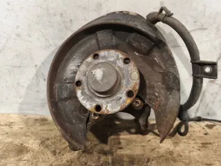  Кулак задний правый Audi A4 B6 Арт 96926486