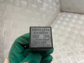 MB953394 Реле (прочее) Mitsubishi Space Star 1 Арт 31211904113, вид 3