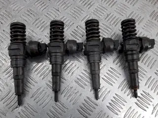 038130073BQ Форсунка Volkswagen Passat B6 Арт 102005, вид 2